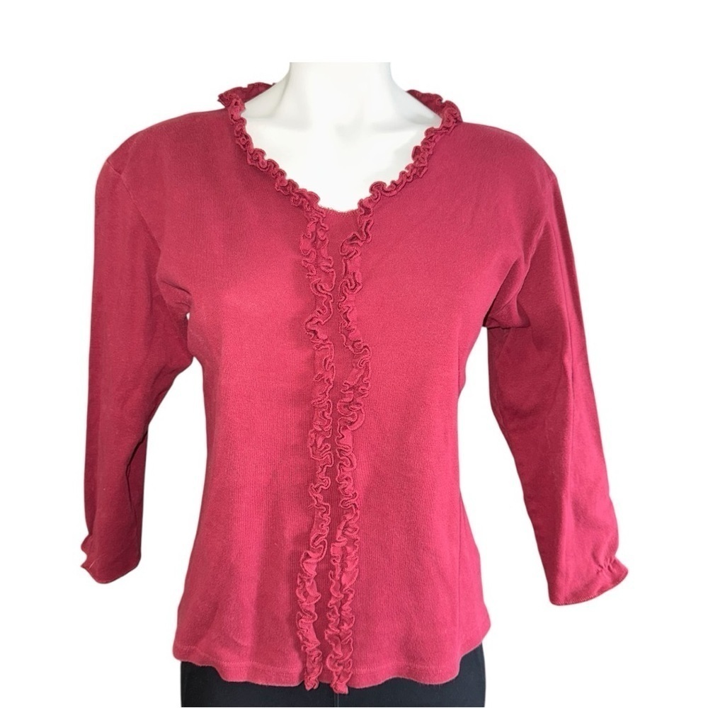 Women’s Bill Blass Size Medium Long Sleeved V-NeckShirt Maroon